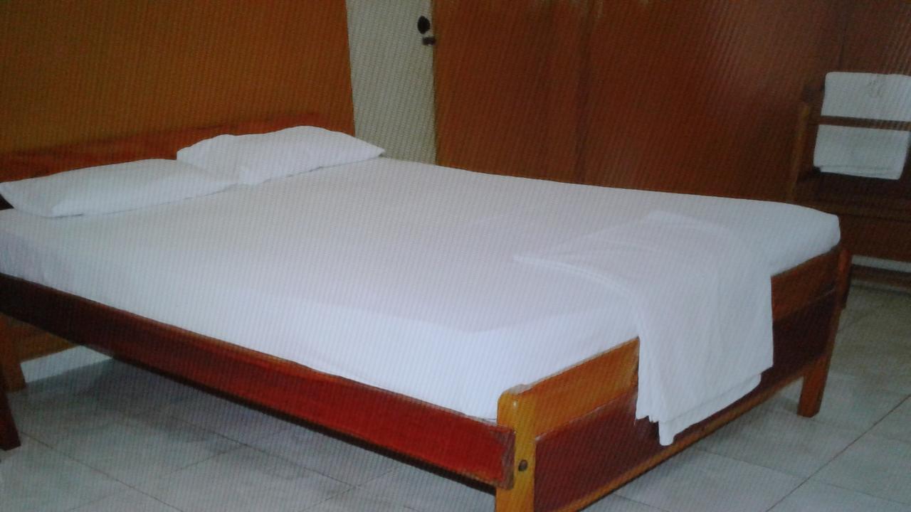 Gnaanams Hotel And Restaurant Dżafna Zewnętrze zdjęcie